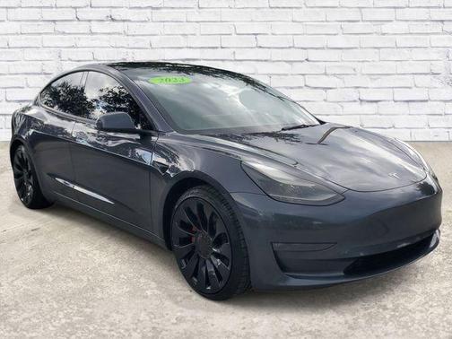 Midnight Silver Metallic 2023 Tesla Model 3 Performance