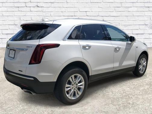 2023 Cadillac XT5 Luxury