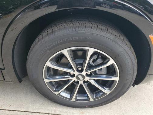 2025 Cadillac XT4 Sport