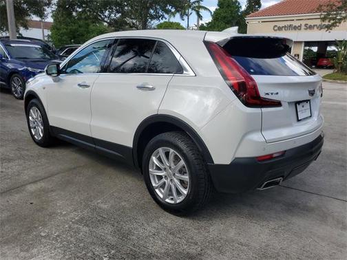 2021 Cadillac XT4 Luxury