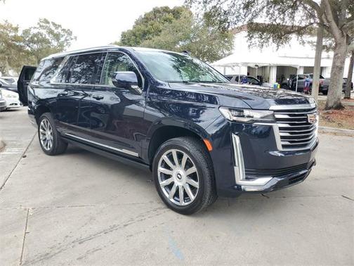 2022 Cadillac Escalade ESV Premium Luxury Platinum
