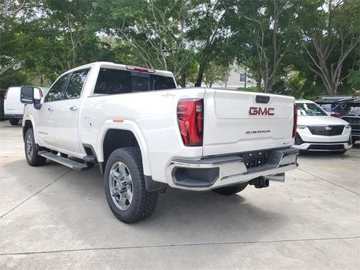 2025 GMC Sierra 2500 SLT