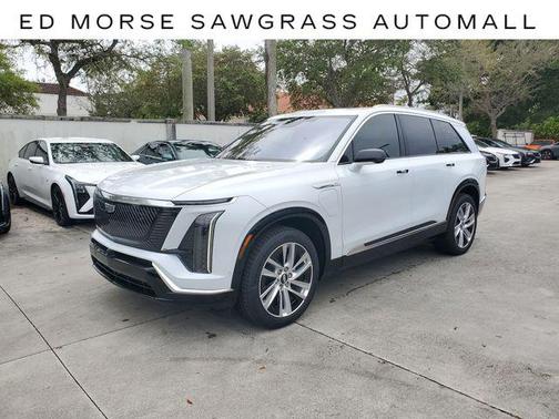 2026 Cadillac VISTIQ Luxury