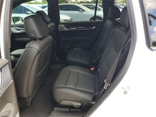 2025 Cadillac XT6 Sport AWD