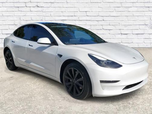 2023 Tesla Model 3 Standard Range