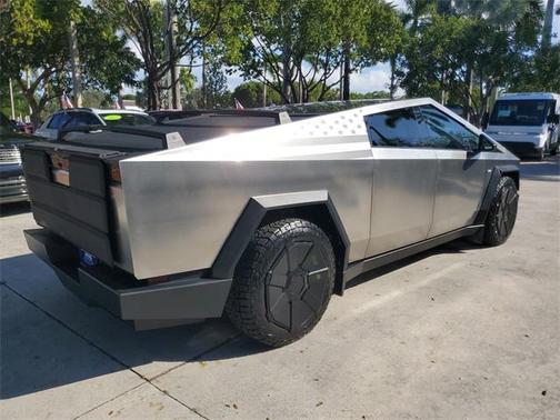 2024 Tesla Cybertruck All-Wheel Drive