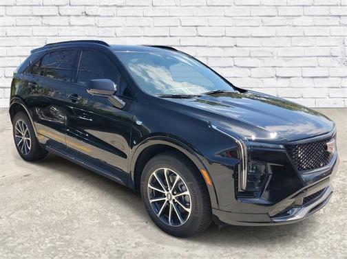 2025 Cadillac XT4 Sport