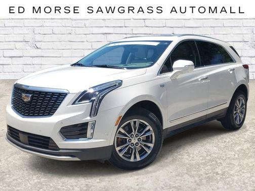 Crystal White Tricoat 2023 Cadillac XT5 Premium Luxury
