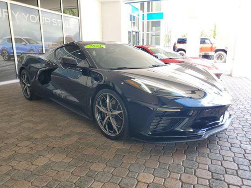 Black 2021 Chevrolet Corvette Stingray w/2LT