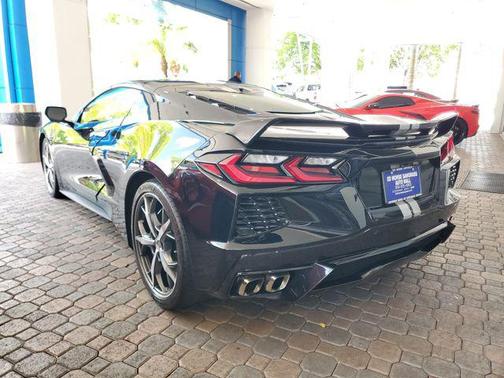 Black 2021 Chevrolet Corvette Stingray w/2LT