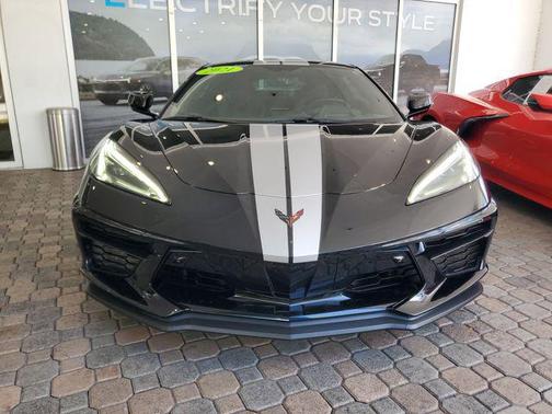 Black 2021 Chevrolet Corvette Stingray w/2LT