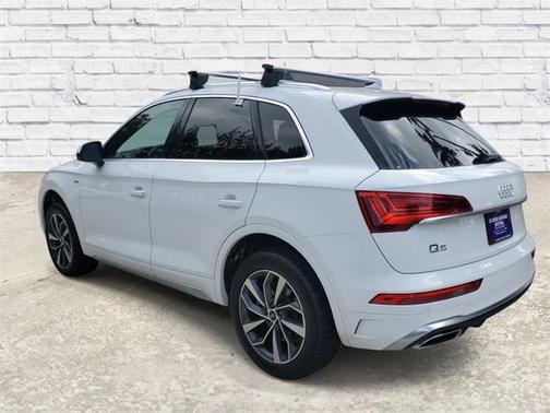 2024 Audi Q5 45 S line Premium Plus
