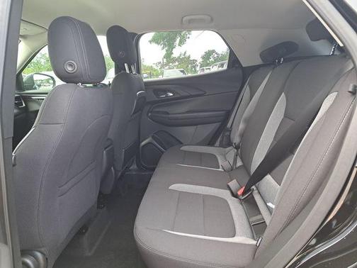 Mosaic Black Metallic 2026 Chevrolet Trailblazer LT