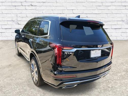 2025 Cadillac XT6 Premium Luxury FWD