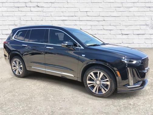 2025 Cadillac XT6 Premium Luxury FWD
