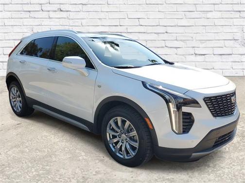 2021 Cadillac XT4 Premium Luxury
