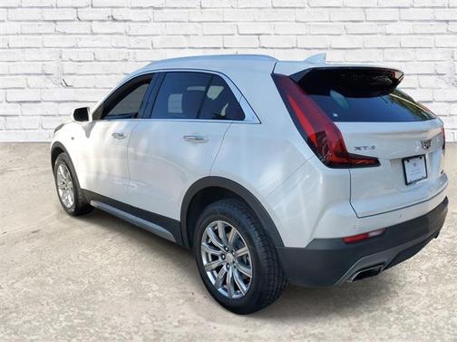 2021 Cadillac XT4 Premium Luxury