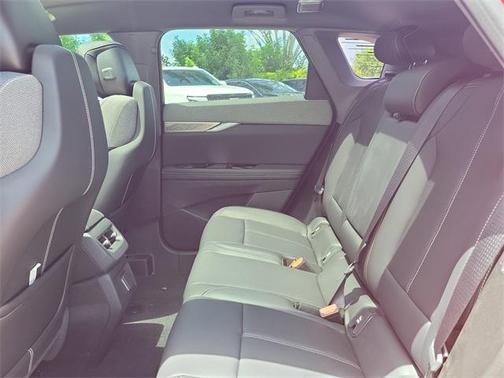2025 Cadillac OPTIQ Sport