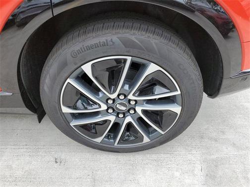 2025 Cadillac OPTIQ Sport
