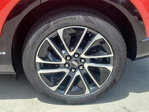 2025 Cadillac OPTIQ Sport