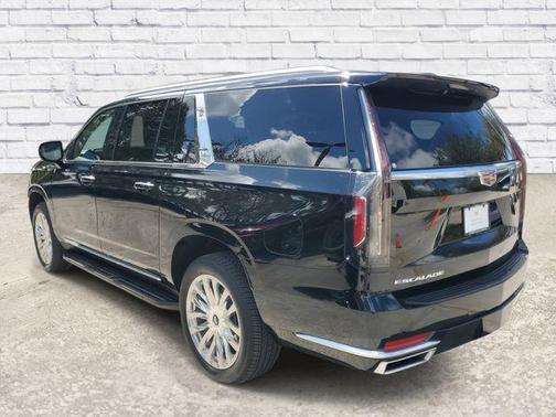 2024 Cadillac Escalade ESV Premium Luxury