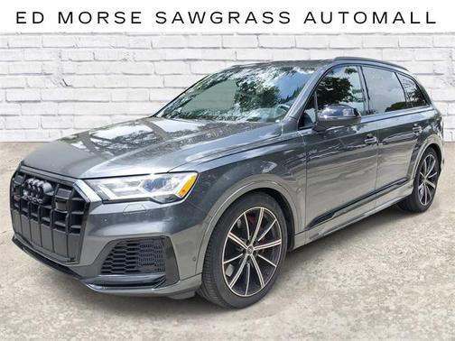2022 Audi SQ7 4.0T Premium Plus