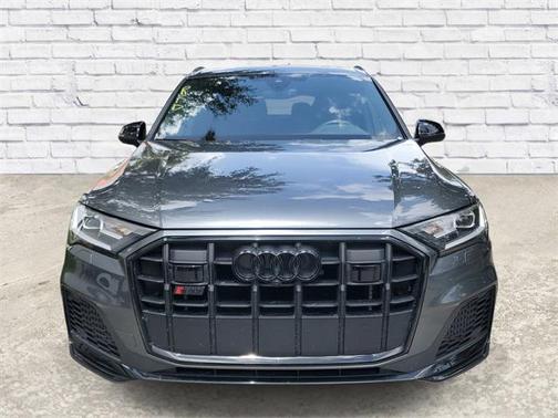 2022 Audi SQ7 4.0T Premium Plus