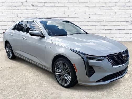 2023 Cadillac CT4 Premium Luxury