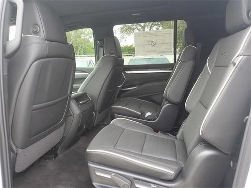 2025 Cadillac Escalade ESV Premium Luxury