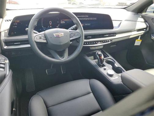 2025 Cadillac XT4 Sport