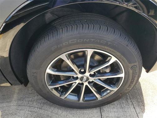 2025 Cadillac XT4 Sport