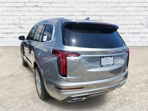 2025 Cadillac XT6 Luxury FWD