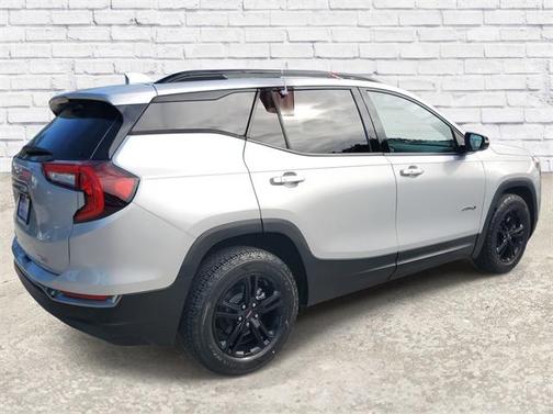 2022 GMC Terrain AWD AT4