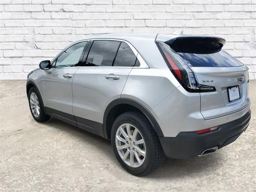 2022 Cadillac XT4 Luxury