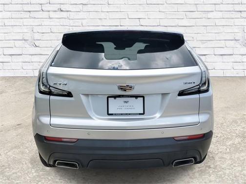 2022 Cadillac XT4 Luxury