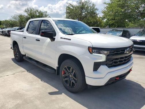 Summit White 2026 Chevrolet Silverado 1500 RST