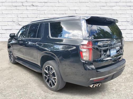 2022 Chevrolet Suburban RST