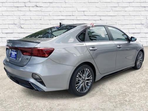 2022 Kia Forte GT-Line