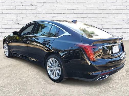 2023 Cadillac CT5 Luxury