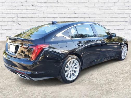 2023 Cadillac CT5 Luxury