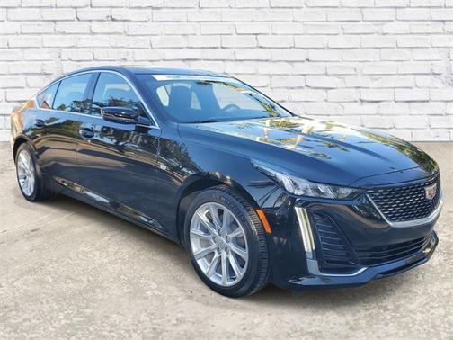 2023 Cadillac CT5 Luxury