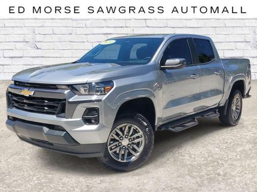 Sterling Gray Metallic 2024 Chevrolet Colorado LT