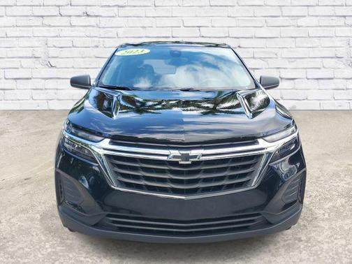 Mosaic Black Metallic 2023 Chevrolet Equinox LS