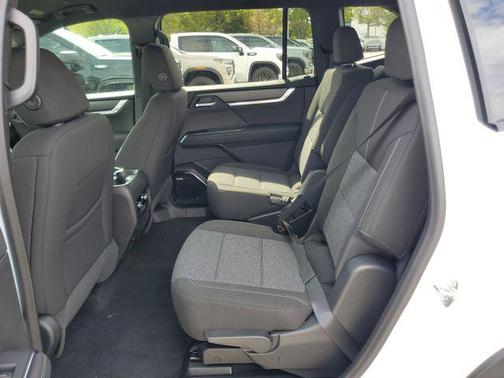 Glacier White Tricoat 2026 GMC Acadia Elevation FWD