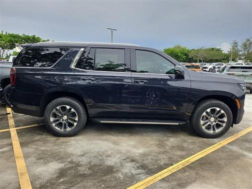 2025 Chevrolet Tahoe LS