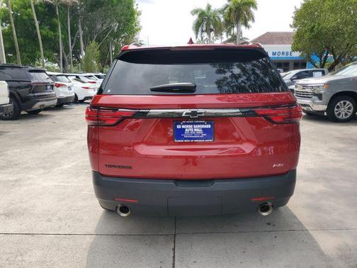 Radiant Red Tintcoat 2023 Chevrolet Traverse RS