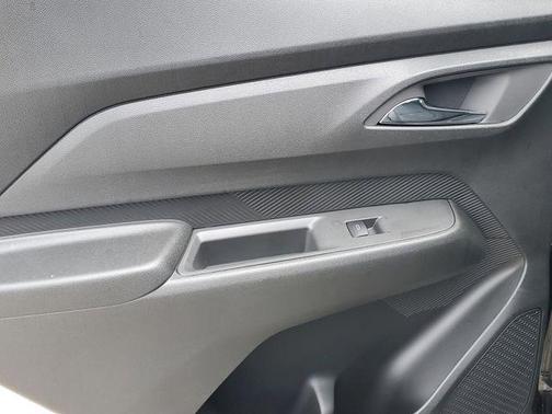 Mosaic Black Metallic 2027 Chevrolet Bolt LT