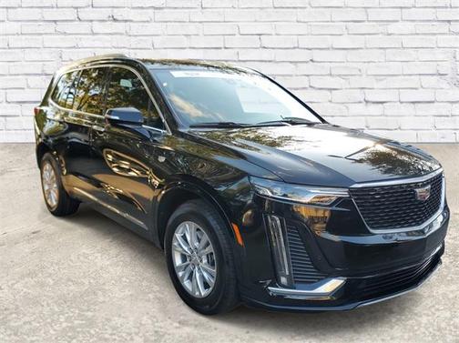 2025 Cadillac XT6 Luxury FWD