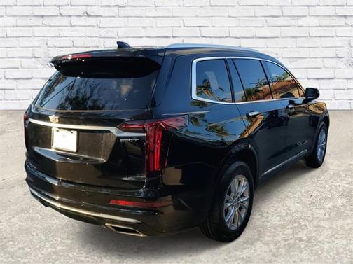 2025 Cadillac XT6 Luxury FWD