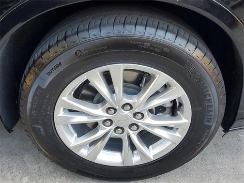 2025 Cadillac XT6 Luxury FWD